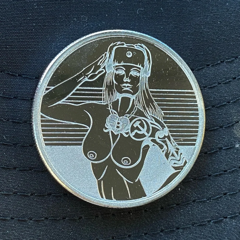 1oz Silver Nude Round